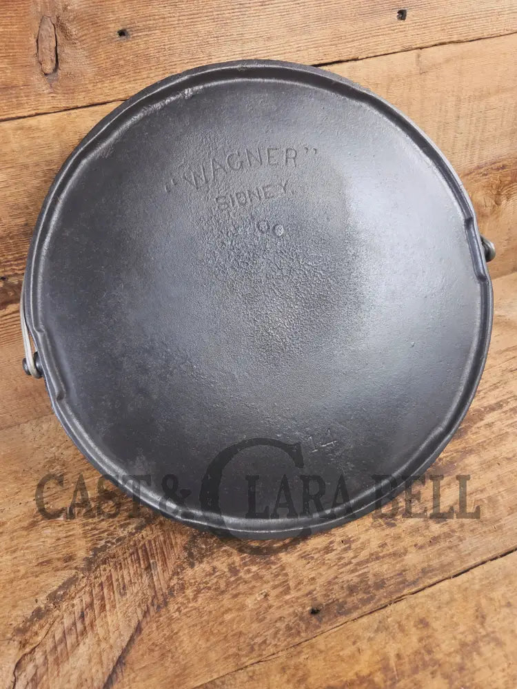 Spectacular piece! EARLY 1900’s Wagner arc straight logo #14 bailed round griddle SC24 - Griddle