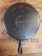 Stunner. Griswold #9 Skillet with Large Block Logo and Smooth Bottom 710 - Skillet