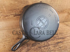 Stunner. Griswold #9 Skillet with Large Block Logo and Smooth Bottom 710 - Skillet