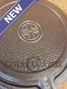 Stunning. VHTF 1930’s Hammered finish Griswold #8 Waffle Iron. The best you can buy - Waffle Iron