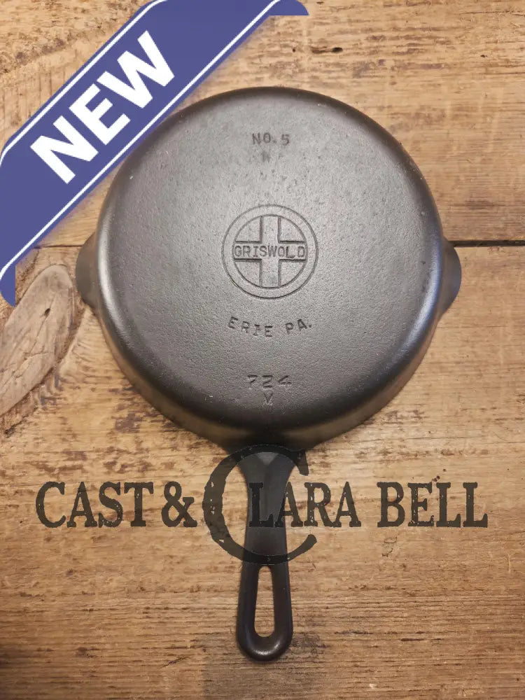 Super handy 1930’s Griswold No. 5 Saute Skillet Small Logo Grooved Handle Smooth Bottom 724 M. Restored and Ready to