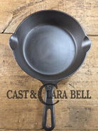 Super handy 1930’s Griswold No. 5 Saute Skillet Small Logo Grooved Handle Smooth Bottom 724. Restored and Ready to Use!