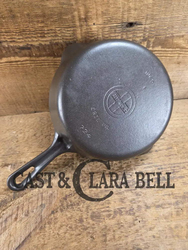 Super handy 1930’s Griswold No. 5 Saute Skillet Small Logo Grooved Handle Smooth Bottom 724. Restored and Ready to Use!