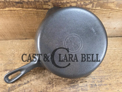 Super handy 1930’s Griswold No. 5 Saute Skillet Small Logo Smooth Bottom 724. Skillet