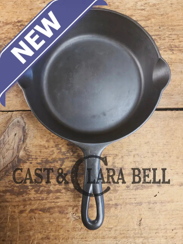 Super handy 1930’s Griswold No. 5 Saute Skillet Small Logo Smooth Bottom 724. Restored and Ready to Use! Skillet