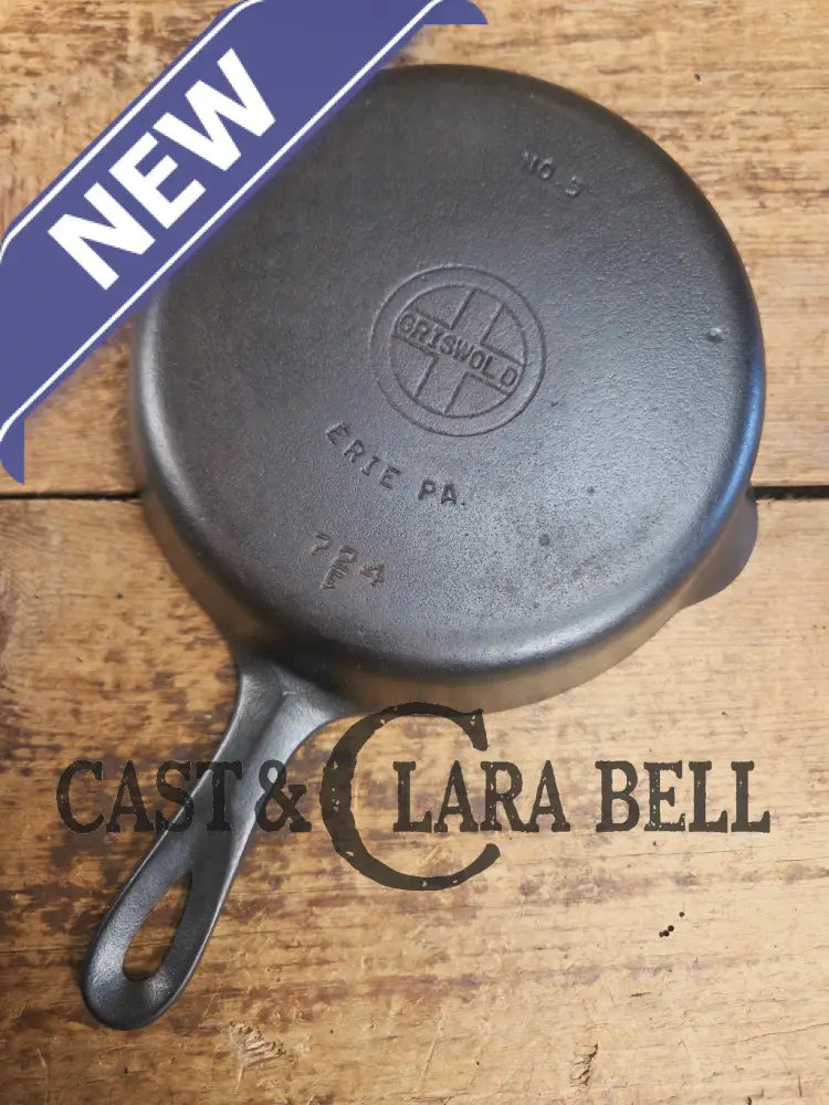 Super handy 1930’s Griswold No. 5 Saute Skillet Small Logo Smooth Bottom 724. Restored and Ready to Use! Skillet