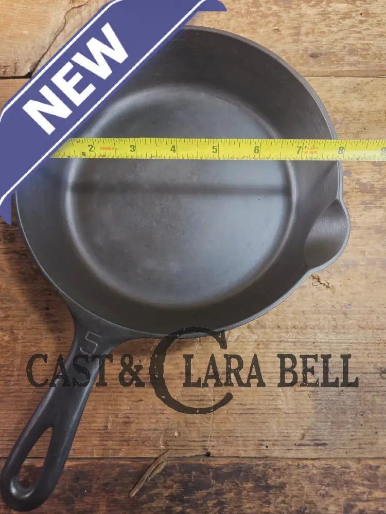 Super handy 1930’s Griswold No. 5 Saute Skillet Small Logo Smooth Bottom 724. Restored and Ready to Use! Skillet