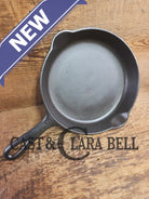 Super hard to find!! Gorgeous 1920’s Griswold’s Victor #5 Skillet with Heat Ring Fully Marked 695. Skillet