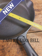 Super hard to find!! Gorgeous 1920’s Griswold’s Victor #5 Skillet with Heat Ring Fully Marked 695 Skillet