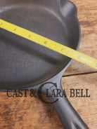 Super hard to find!! Gorgeous 1920’s Griswold’s Victor #5 Skillet with Heat Ring Fully Marked 695 Skillet