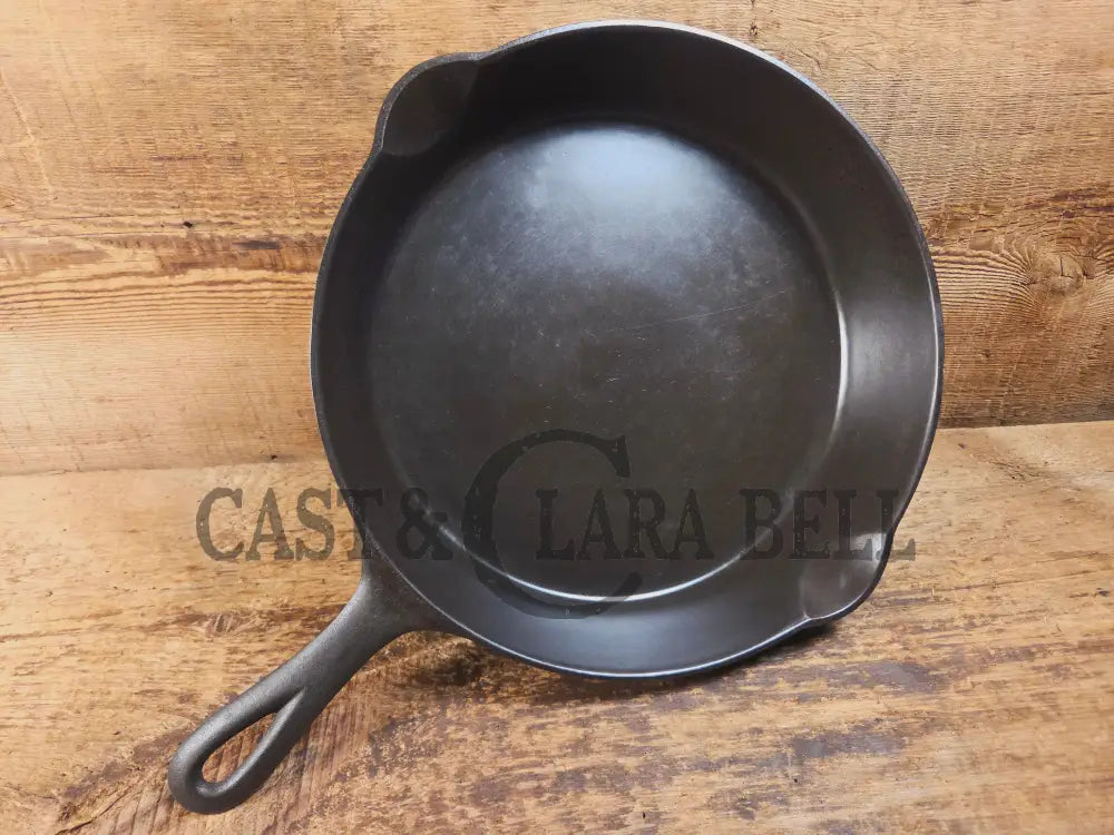 Super unique! 1930’s Era Griswold made Sears and Roebuck & Co. ’Best Made’ No. 9 Cast Iron Skillet - Skillet