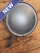 Super unique and gorgeous!! #740 Griswold #10 Round handled griddle with SLANT logo and NO Circles! Very different