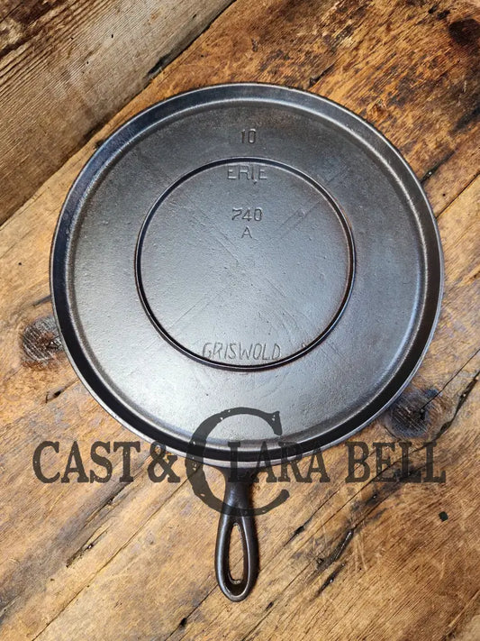 Super Unique And Hard To Find!! Gorgeous Griswold #10 Round Handled Griddle. Circle Slant Ghost