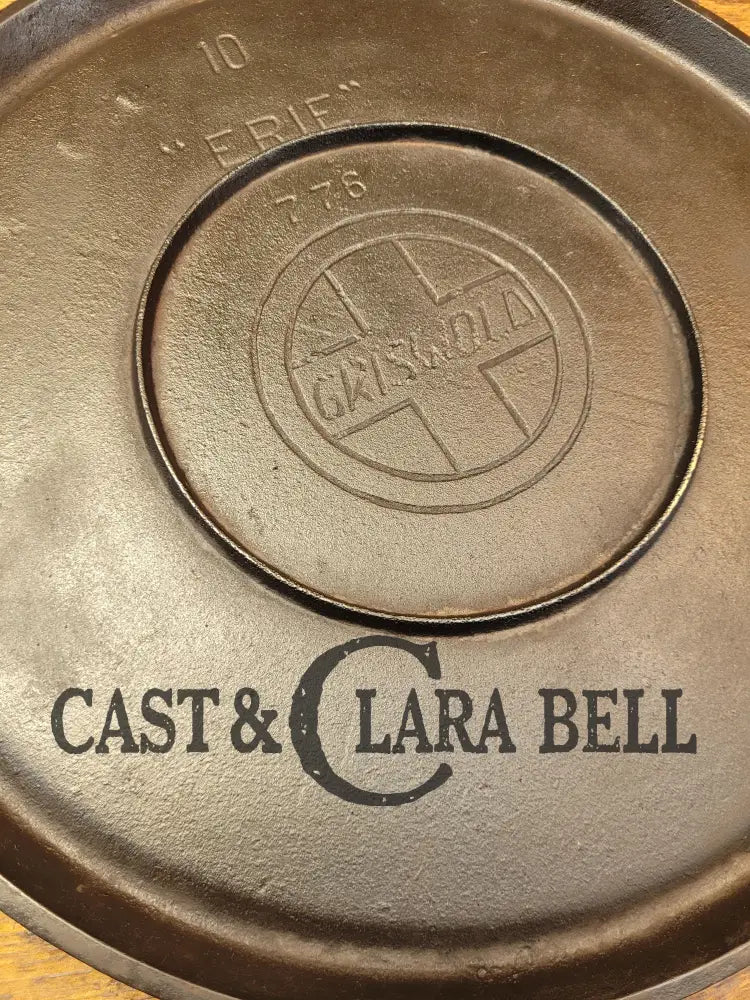 Super Unique And Tough To Find!! Early 1920’S Gorgeous Griswold #10 Round Griddle With Bail