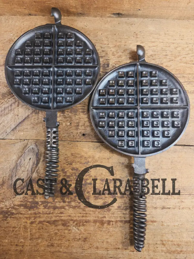 The BEST gift idea! Gorgeous Griswold #8 Cast Waffle Iron #151/151 Low base #152 Fully Restored and Seasoned! Waffle