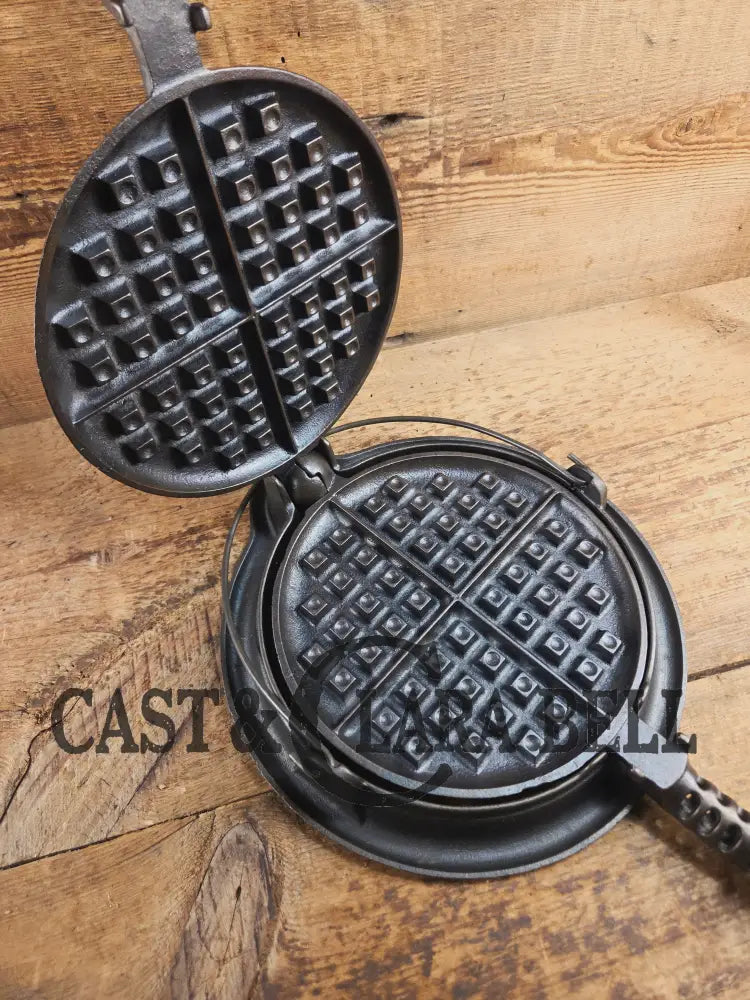 The BEST gift idea! Gorgeous Griswold #8 Cast Waffle Iron #151/151 Low base #152 Fully Restored and Seasoned! Waffle