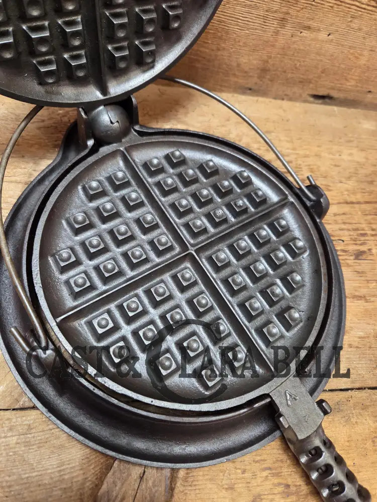 The BEST gift idea! Gorgeous Griswold #8 Cast Waffle Iron #151/151 Low base #152 Fully Restored and Seasoned! Skillet