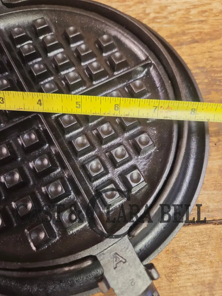 The BEST gift idea! Gorgeous Griswold #8 Cast Waffle Iron #151/151 Low base Fully Restored and Seasoned! Waffle Iron