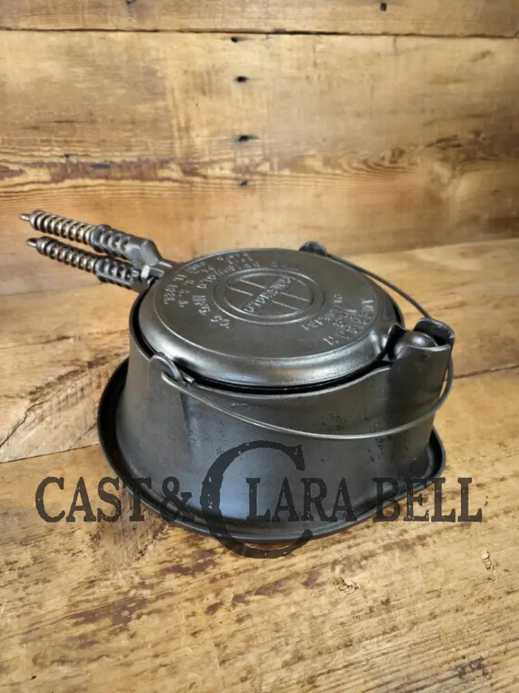 The BEST gift idea! Griswold #8 Cast Waffle Iron #151/151 Tall Base!! Ready to make Crispy Waffles! Waffle Iron