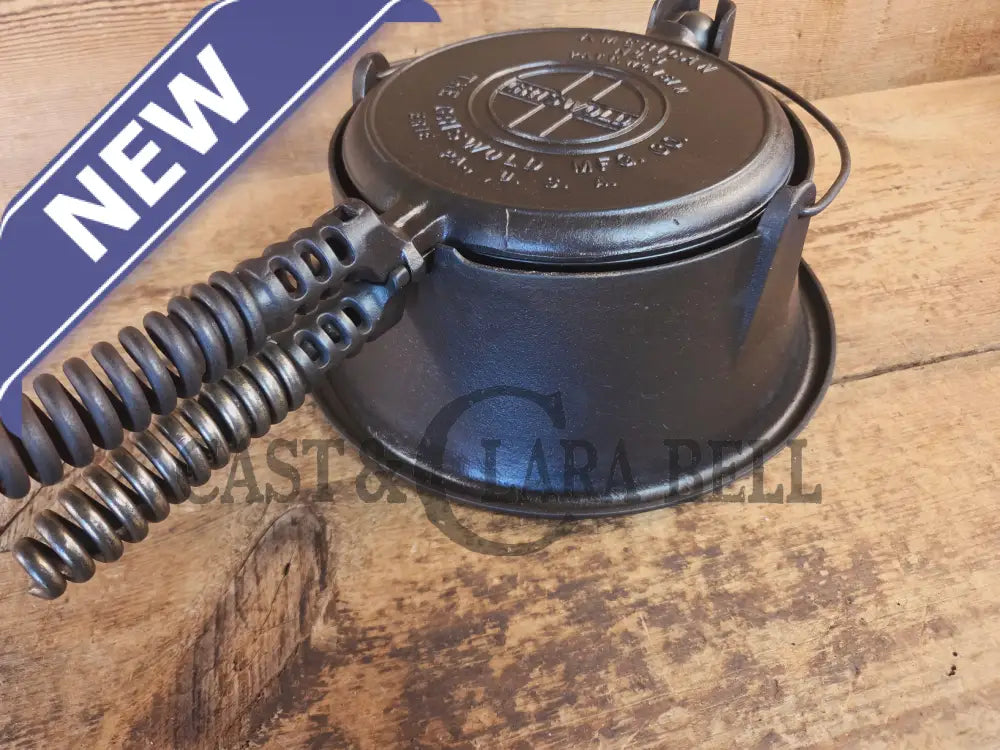 The BEST gift idea! Griswold #8 Cast Waffle Iron #151/151 Tall Base!! Ready to make Crispy Waffles! - Waffle Iron