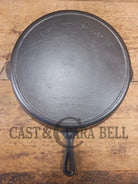 The biggest handled skillet made by Wagner with a Griswold pattern! Huge Wagner #14 Cast Iron Skillet 15 1/4 Inches