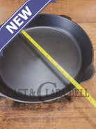 The biggest handled skillet made by Wagner with a Griswold pattern! Huge Wagner #14 Cast Iron Skillet 15 1/4 Inches