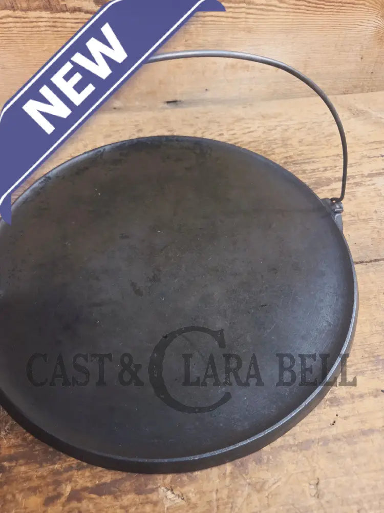 The BIGGEST you can buy! HTF 1920’s Griswold No. 14 Round Griddle with Bail. Block Logo #618. Ready to make pizzas by