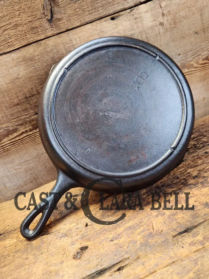 The Clara Bell Classic! 1940’S Era Lodge #8 Cast Iron Skillet With 3 Notch Heat Ring