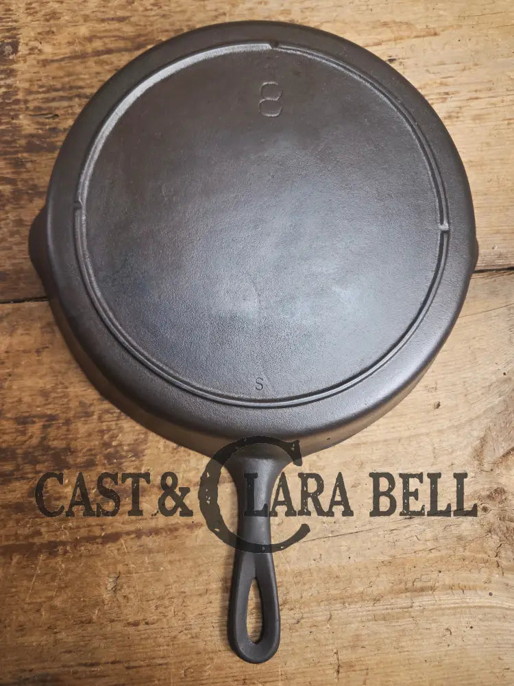 The Clara Bell Classic! 1940’s Era Three notch Lodge #8 cast iron skillet. Skillet