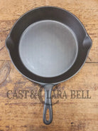 The Clara Bell Classic! 1940’s Era Three notch Lodge #8 cast iron skillet - Skillet