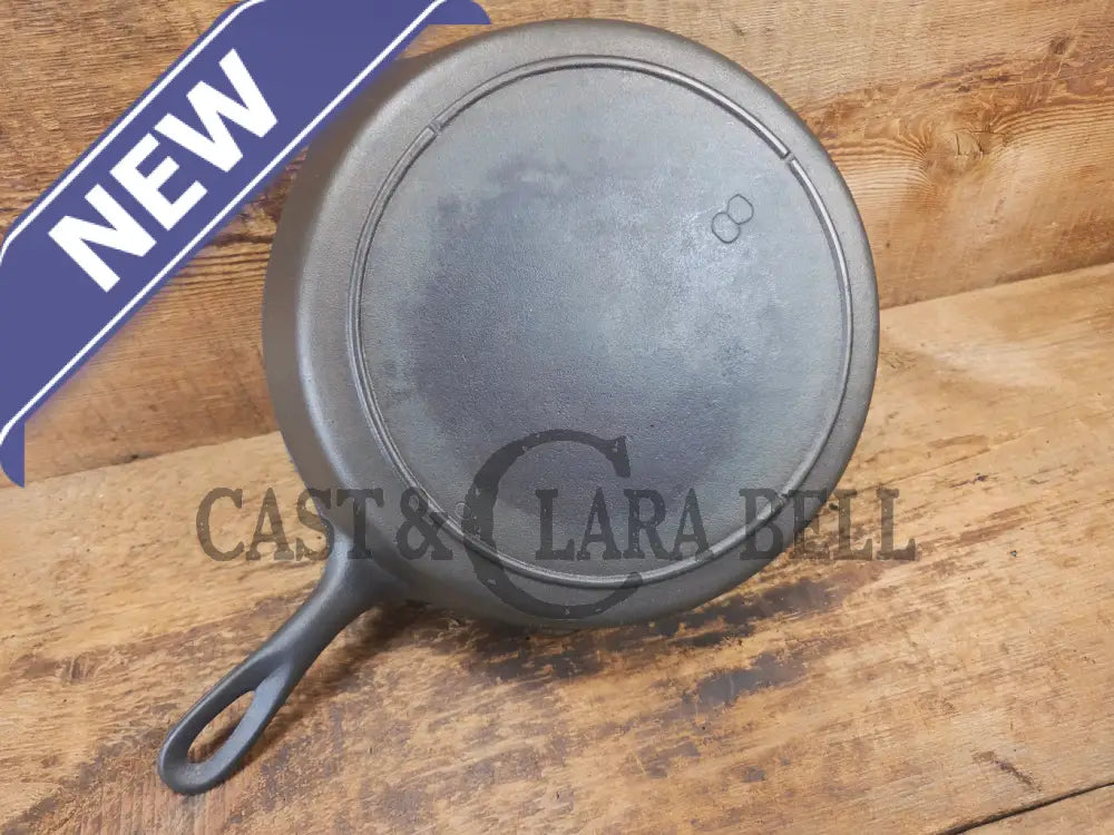 The Clara Bell Classic! 1940’s Era Three notch Lodge #8 cast iron skillet - Skillet