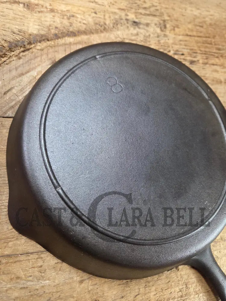 The Clara Bell Classic! 1940’s Era Three notch Lodge #8 cast iron skillet. Beautiful piece of Americana! Skillet