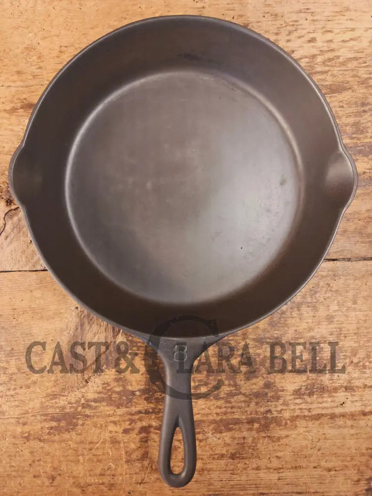 The Classic! 1910’s Griswold #8 Cast Iron Skillet with Slant Logo and FULL EPU 704 C - Skillet