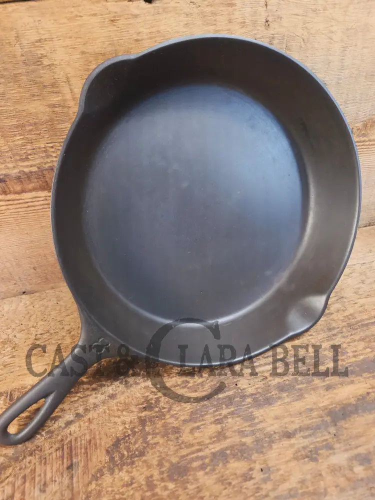 The Classic! 1910’s Griswold #8 Cast Iron Skillet with Slant Logo and FULL EPU 704 C - Skillet