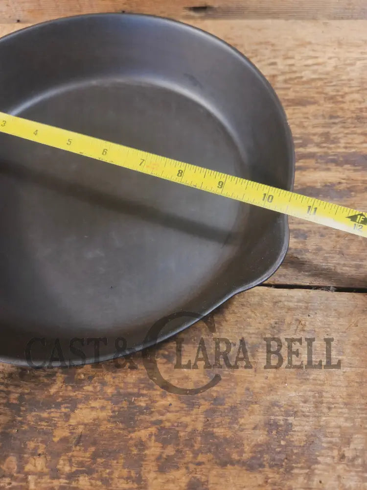 The Classic! 1910’s Griswold #8 Cast Iron Skillet with Slant Logo and FULL EPU 704 C - Skillet