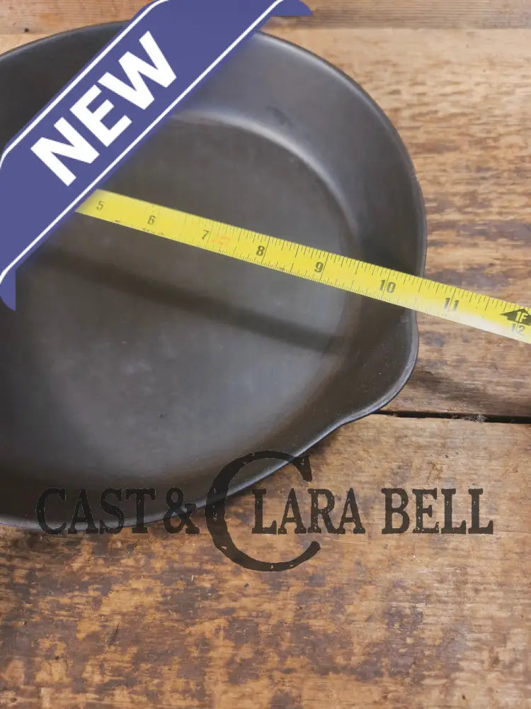 The Classic! 1910’s Griswold #8 Cast Iron Skillet with Slant Logo and FULL EPU 704 C - Skillet