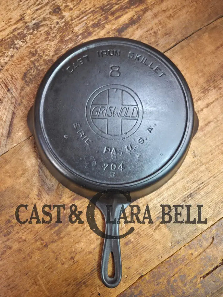 The Classic! 1910’s Griswold #8 Cast Iron Skillet with Slant Logo and FULL EPU 704 G Skillet