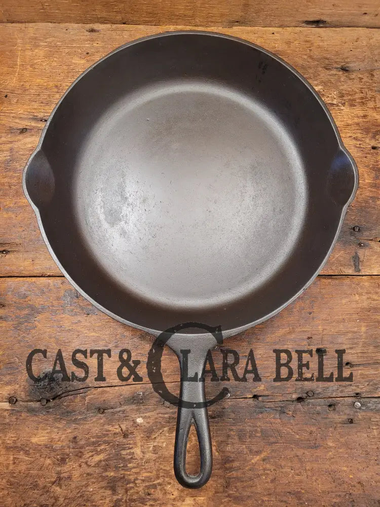 The Classic 1910S Griswold #8 Skillet With Heat Ring And Large Block Slant Logo 704 L.