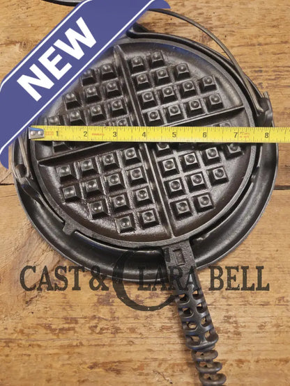 The Classic 1920’s Griswold Waffle Iron (314 /315) with Low Base (913). Fully restored and ready to make crispy