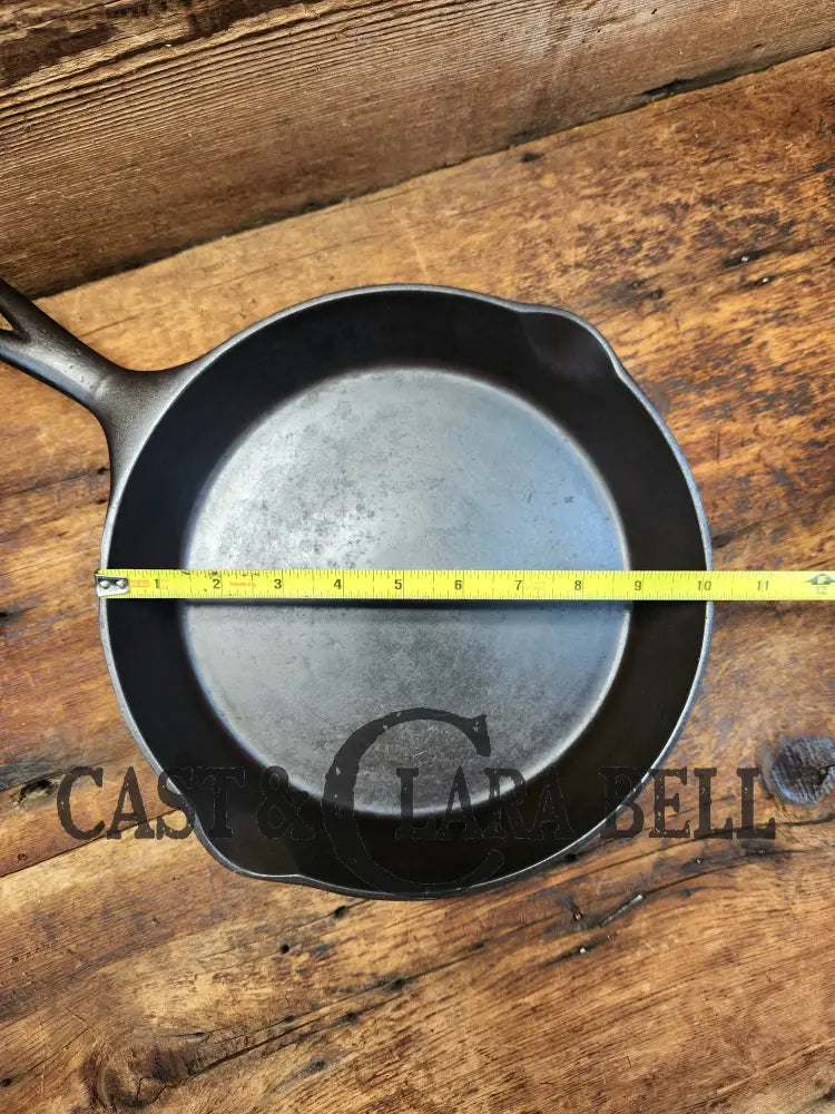 The Classic! 1920’S Wagner Ware Sidney -O- #8 Skillet With Heat Ring And Stylized Logo Single