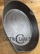 The Classic! 1924 Wagner Ware Sidney -O- #8 Skillet with Heat Ring and Stylized Logo 1058 D Skillet