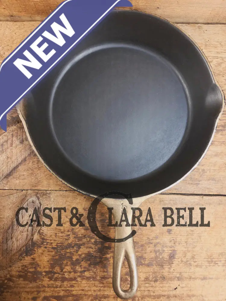 The Classic! 1924 Wagner Ware Sidney -O- #8 Skillet with Heat Ring and Stylized Logo 1058 K. Nickel plated outside