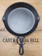 The Classic! 1930’S Griswold #8 Cast Iron Skillet With Large Block Logo 704 D