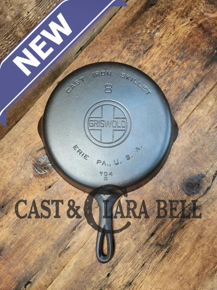 The Classic! 1930’S Griswold #8 Cast Iron Skillet With Large Block Logo 704 D