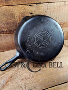 The Classic! 1930’S Griswold #8 Cast Iron Skillet With Large Block Logo 704 D