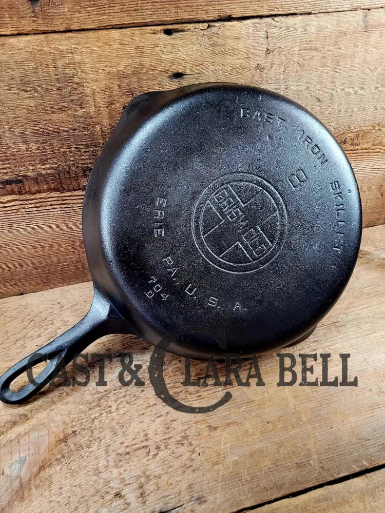 The Classic! 1930’S Griswold #8 Cast Iron Skillet With Large Block Logo 704 D
