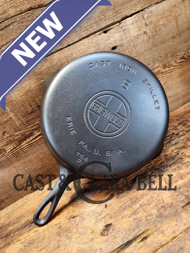 The Classic! 1930’S Griswold #8 Cast Iron Skillet With Large Block Logo 704 D