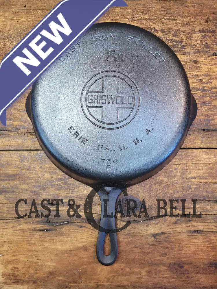 The Classic! 1930’S Griswold #8 Cast Iron Skillet With Large Block Logo 704 S