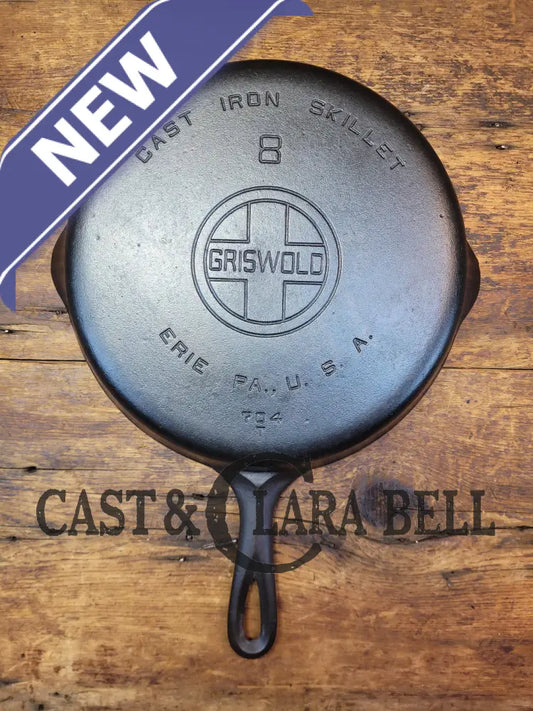 The Classic! 1930’S Griswold #8 Cast Iron Skillet With Large Block Logo 704 T