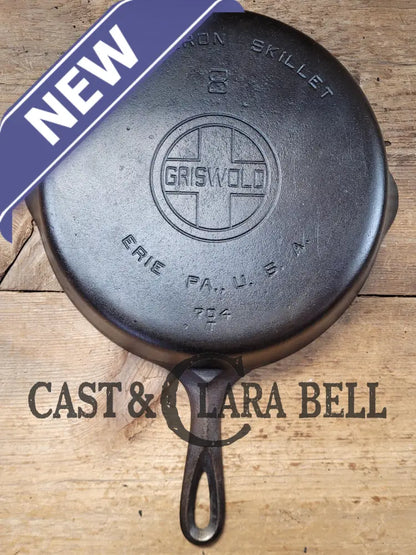 The Classic! 1930’S Griswold #8 Cast Iron Skillet With Large Block Logo 704 T